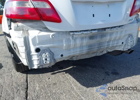 2007 Toyota Camry Xle z USA, uszkodzony, nr VIN 4T1BE46K17U618761